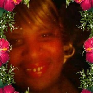 Meet your Posher, Yolanda